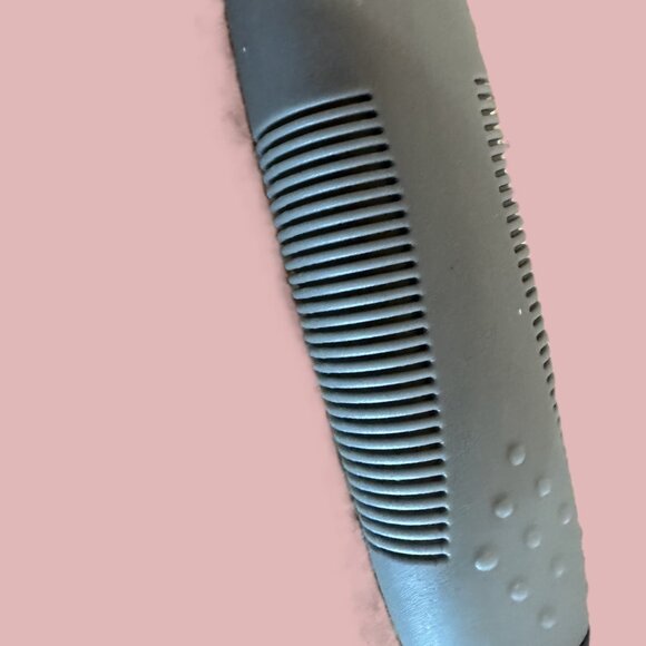 Right-Handed Silverware Set Utensils for those with hand tremors - Picture 3 of 3